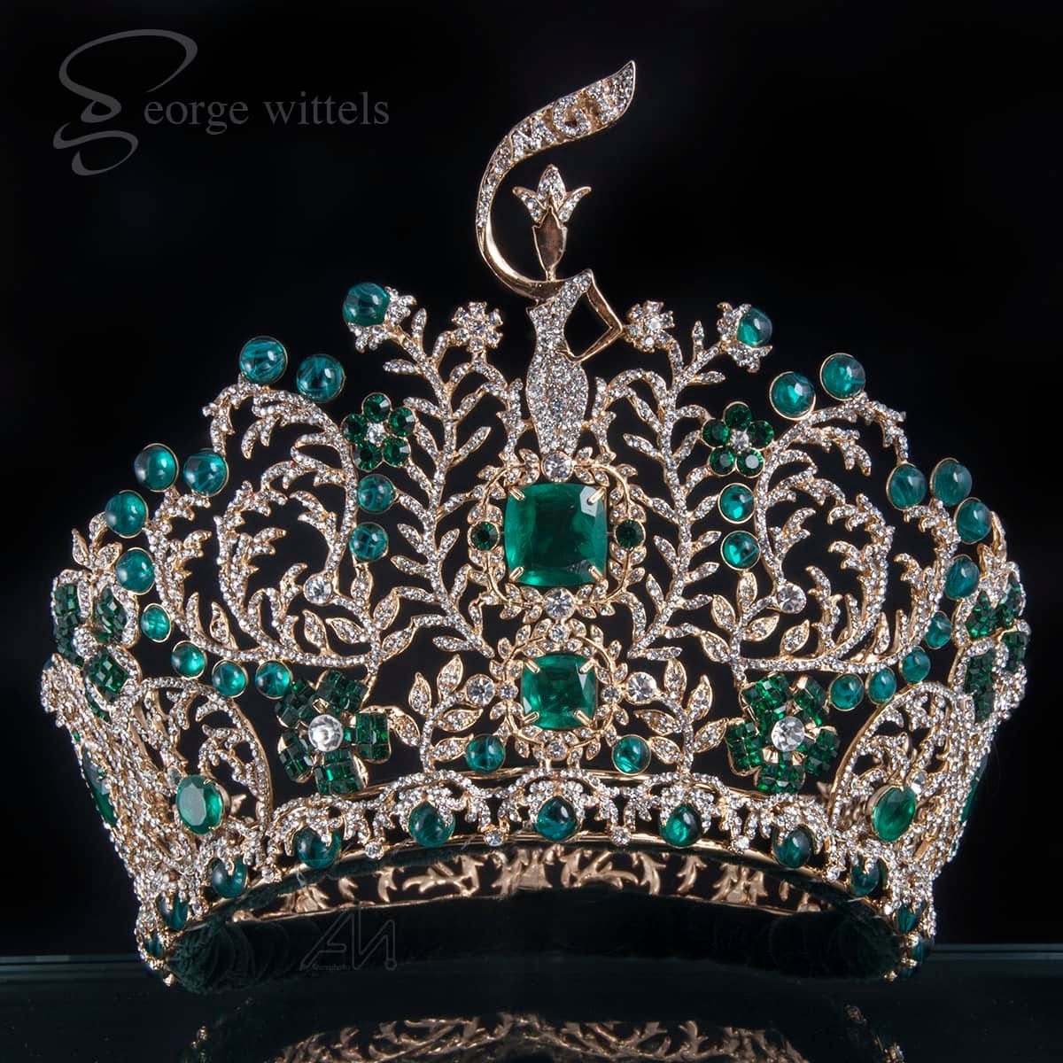 The Golden Crown (4th Generation)